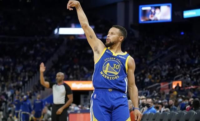 勇士宣布库里常规赛报销 科尔：对情况感到乐观